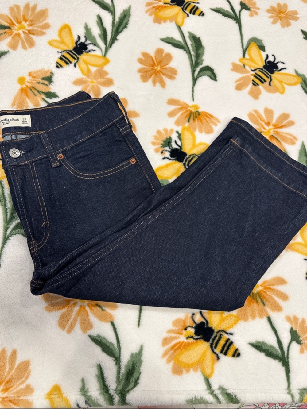 Abercrombie & Fitch Dark Indigo Mid-Rise Capri Jeans